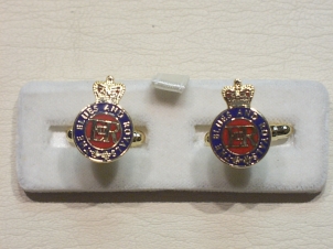 Blues and Royals cap badge enamelled cufflinks - Click Image to Close